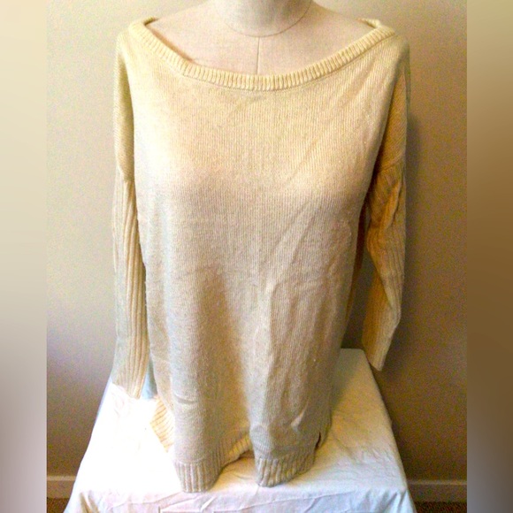 JustFab cream colour sweater. Size 3x. - Picture 1 of 3